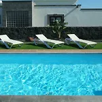 Esterlicia Villa Playa Blanca