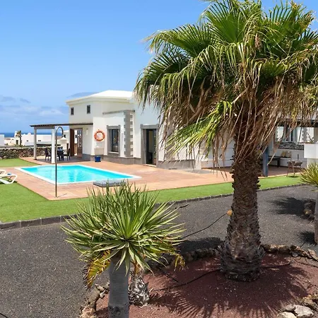 Esterlicia * بلايا بلانكا