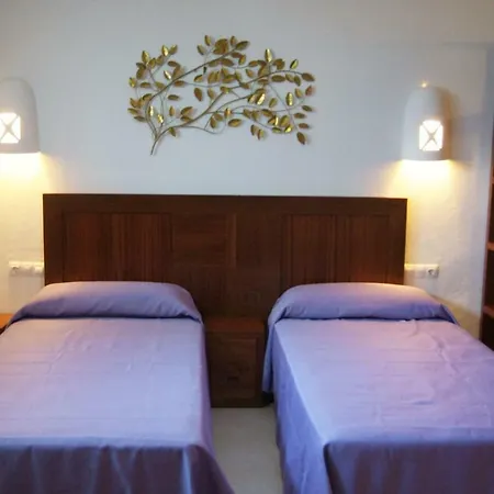 فيلة Esterlicia *