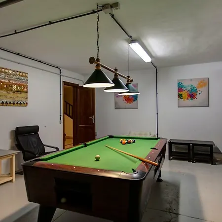 Esterlicia فيلة *