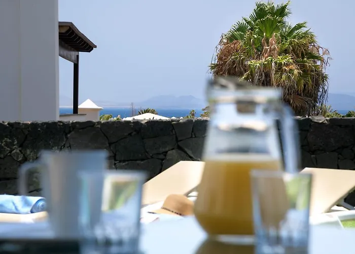 Esterlicia * 普拉亚布兰卡